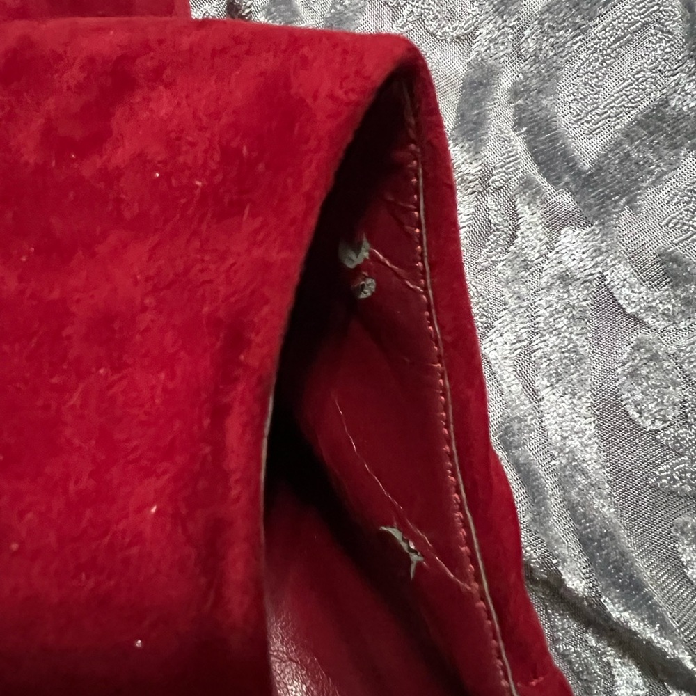 Guess Red Vegan Suede Heels sz 8.5 - Picture 11 of 11